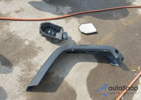 2011 Jeep Wrangler Sport z USA, uszkodzony, nr VIN 1J4AA2D10BL503264